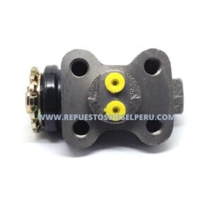 Alternative view of Bombin de freno de rueda Hino 500