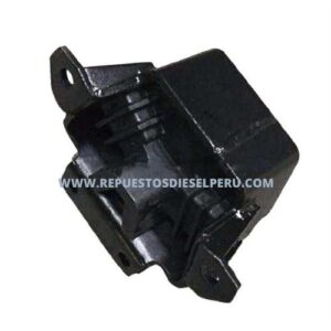 Alternative view of Soporte de caja isuzu F1300 Modelo Isuzu FVR F1300