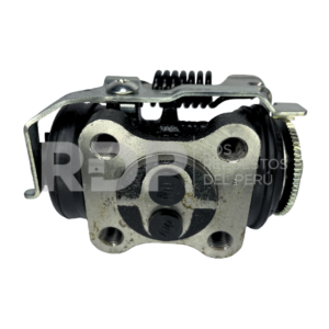 Alternative view of BOMBIN FRENO RUEDA POSTERIOR HINO 300 N04C E4 TBK